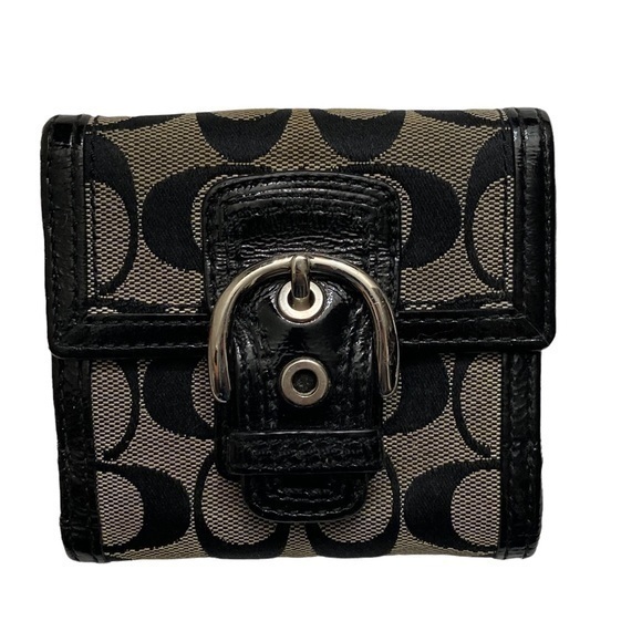 Coach black gray signature c soho wallet with patent leather trim